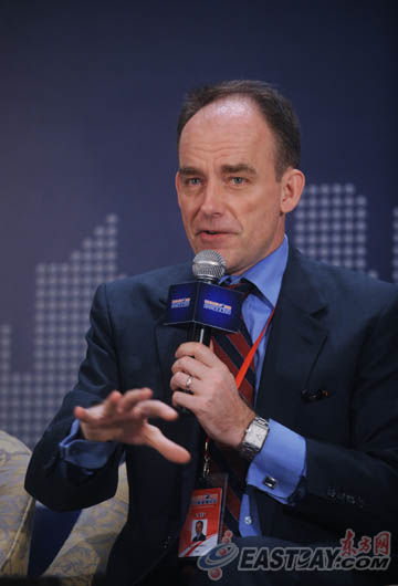 標(biāo)準(zhǔn)普爾董事總經(jīng)理、亞太區(qū)首席經(jīng)濟(jì)學(xué)家龔華德(來源:東方財(cái)富網(wǎng))